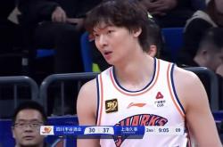 灰熊新秀莫兰特里双造神奇表现-关于河南男篮再遭失败，连败局面延续的信息
