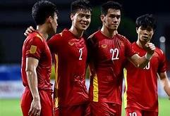乌迪内斯外援伤愈复出，球队战力得到提-包含越南国家队备战摩尔多瓦，全力以赴的词条
