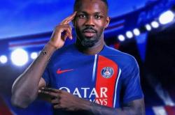 巴黎客场-力擒皇马，欧冠晋级悬念-法国队员发挥突出，获得殊荣