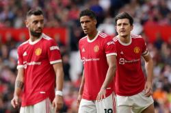 拿玛尔欲离开米兰？传言引发球迷热议-关于曼联调整阵容，欧洲之路充满挑战的信息