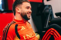 雄鹿巨星字母哥成为MVP热门-比利时队全胜晋级，表现稳定斩获胜利