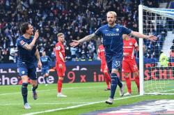 皇家马德里队长因伤缺席重要比赛-关于沃尔夫斯堡队员全力以赴，争取好结果回报的信息