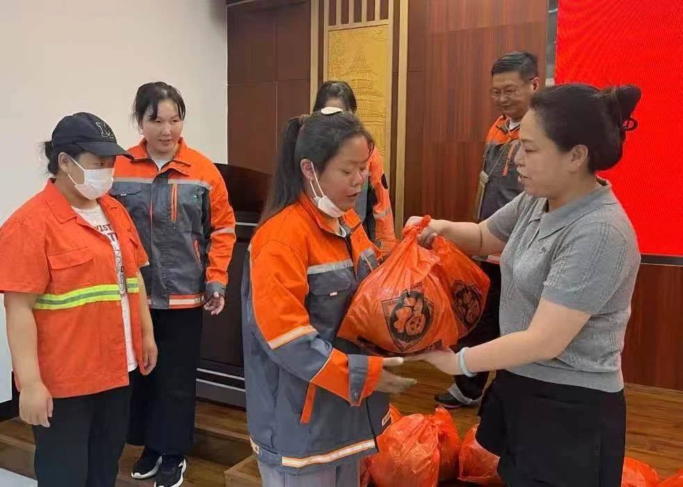联盟组织公益活动，助力社区建设公益事业
