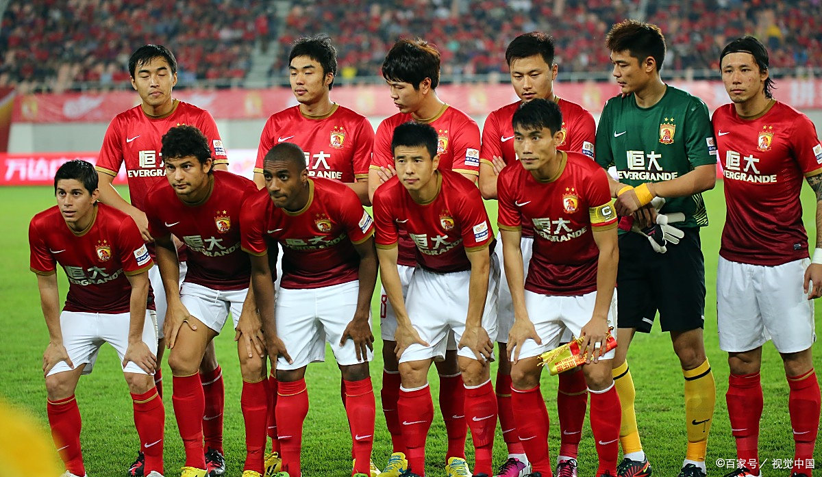 关于广州德比：恒大主场战平富力，榜首难变的信息