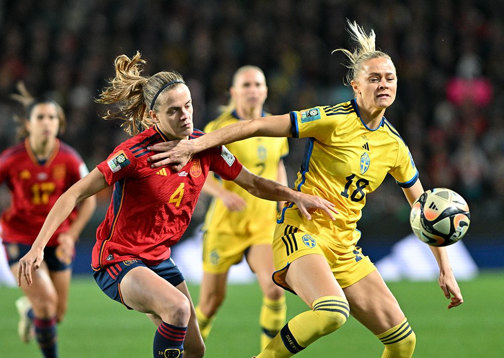 西班牙女足赢得镇江国际锦标赛