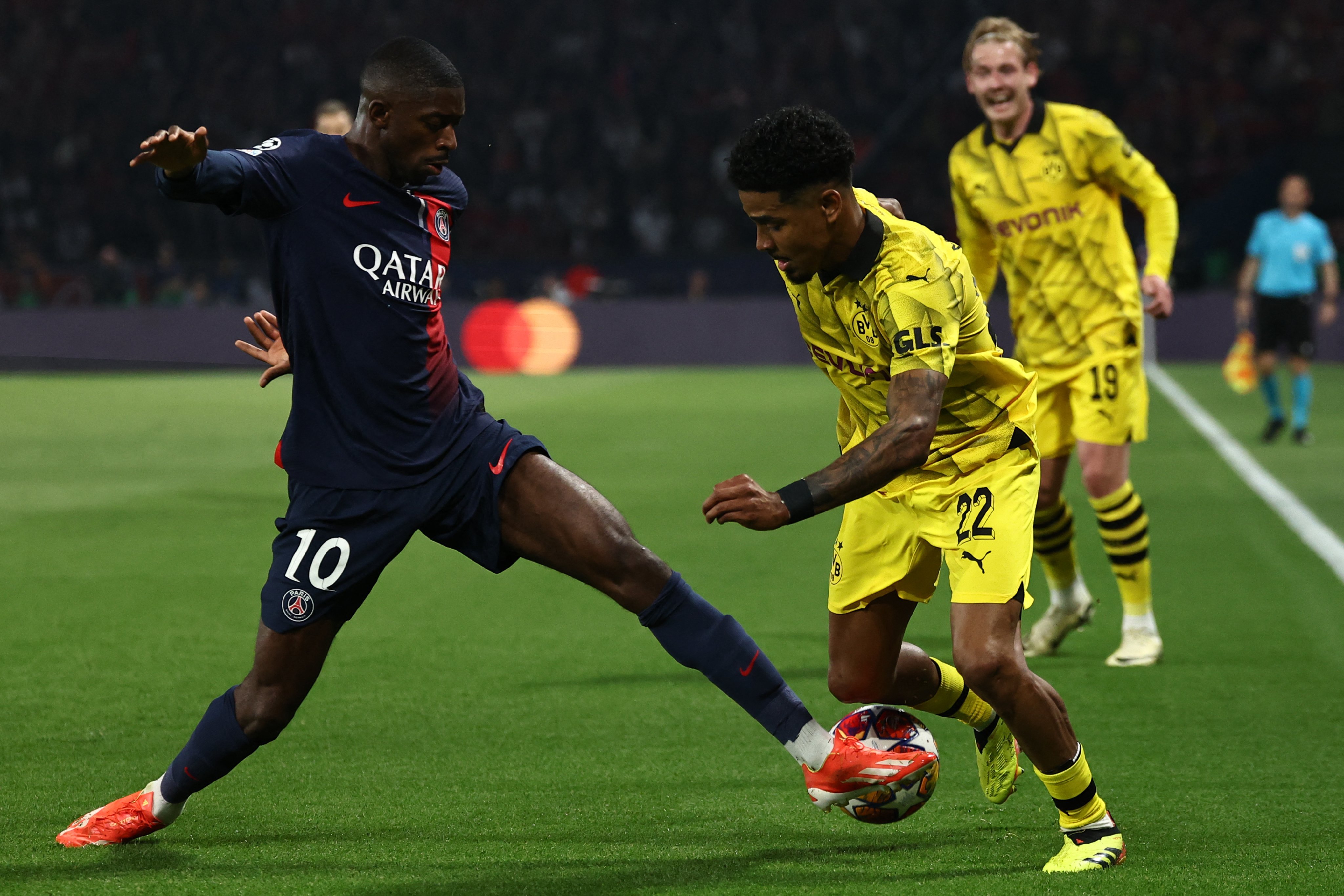 多特蒙德比战平拜仁,欧冠落败 多特蒙德比战平拜仁,欧冠落败